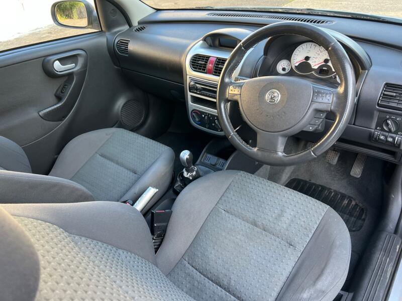 VAUXHALL CORSA