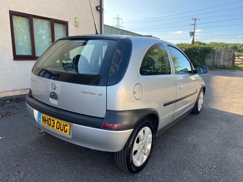 VAUXHALL CORSA