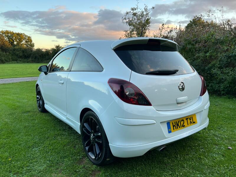 VAUXHALL CORSA
