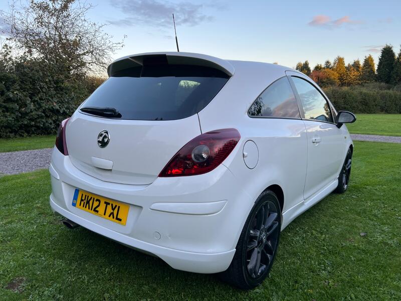 VAUXHALL CORSA