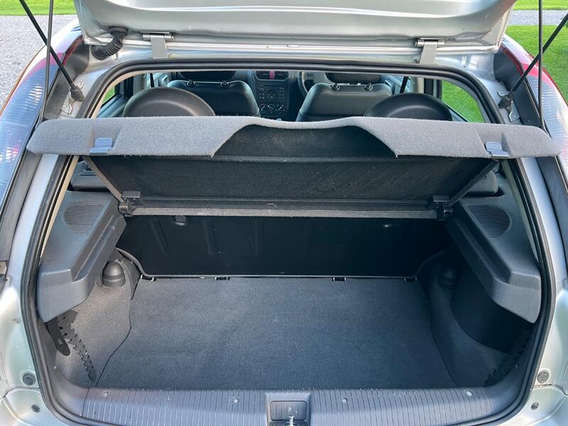 VAUXHALL CORSA