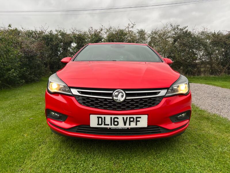VAUXHALL ASTRA
