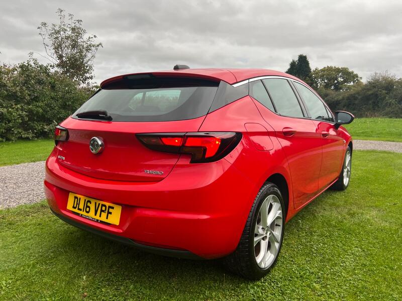 VAUXHALL ASTRA
