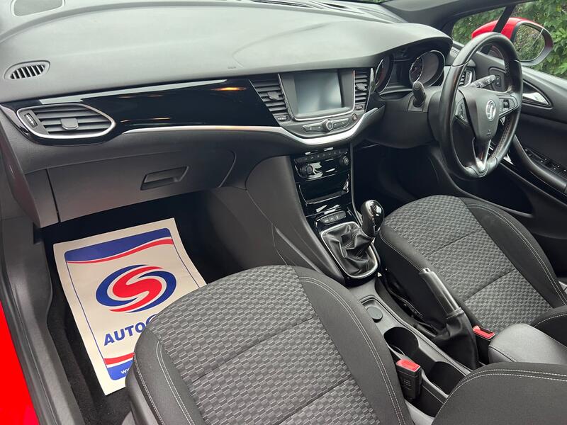 VAUXHALL ASTRA