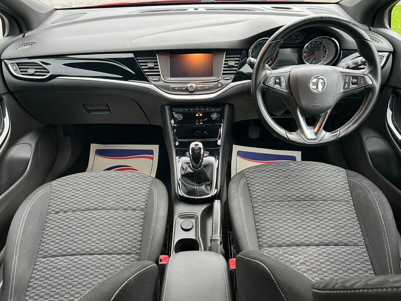 VAUXHALL ASTRA