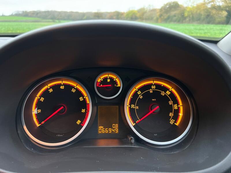 VAUXHALL CORSA