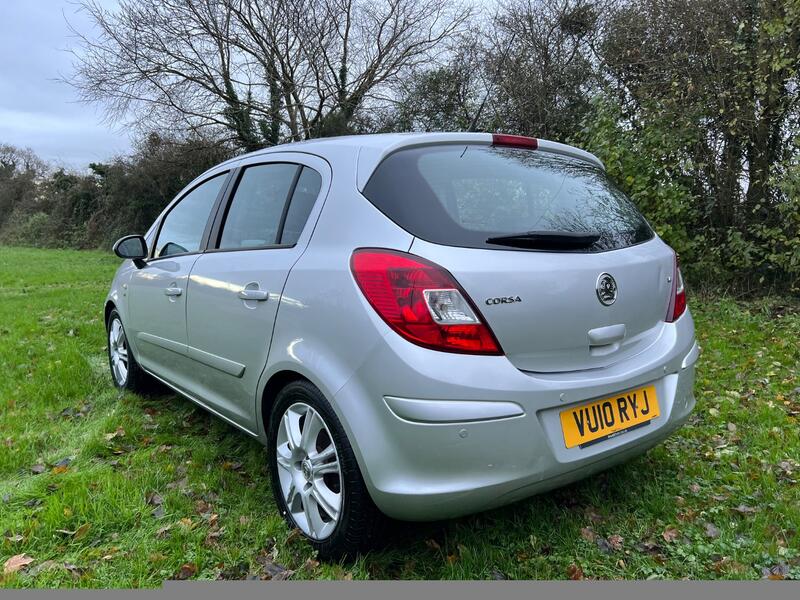 VAUXHALL CORSA