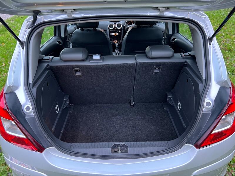 VAUXHALL CORSA