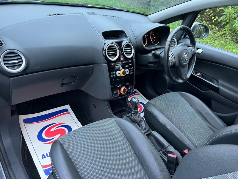 VAUXHALL CORSA