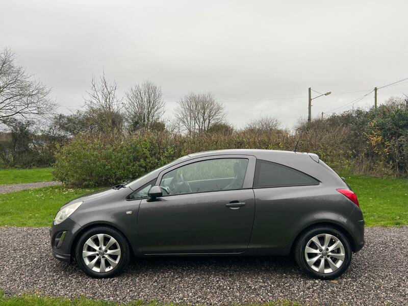 VAUXHALL CORSA