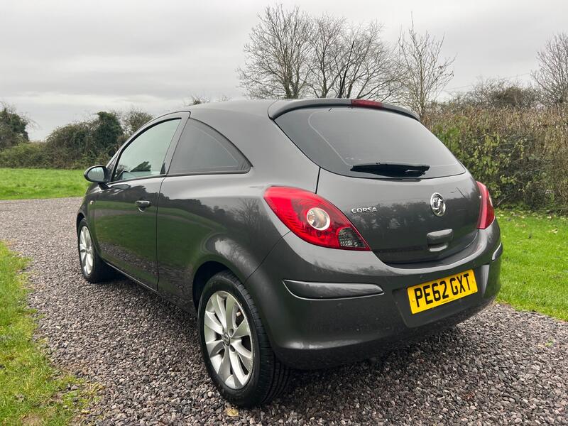 VAUXHALL CORSA