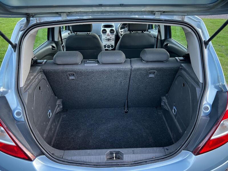 VAUXHALL CORSA
