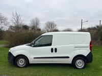 VAUXHALL COMBO