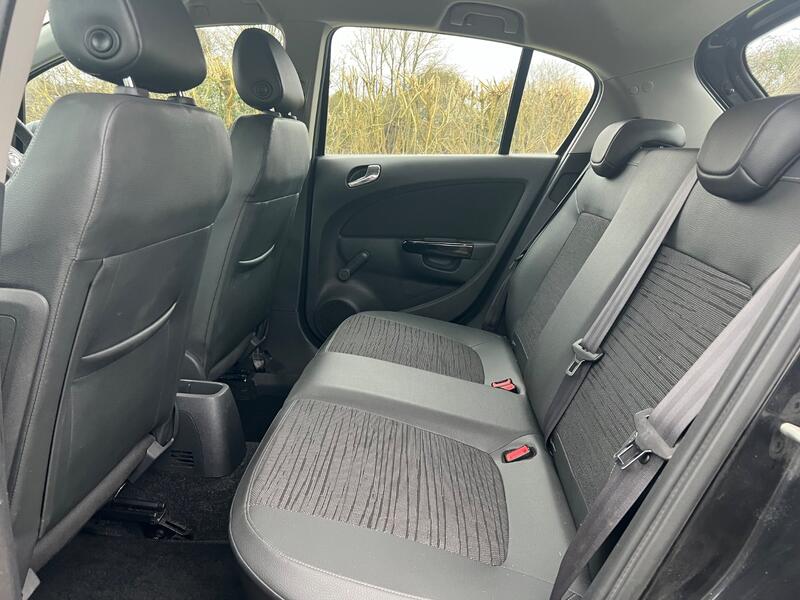 VAUXHALL CORSA