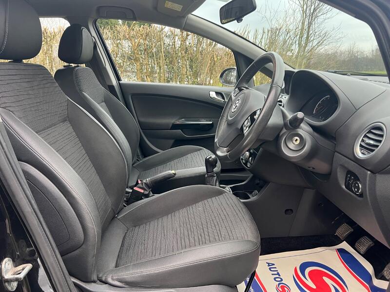 VAUXHALL CORSA