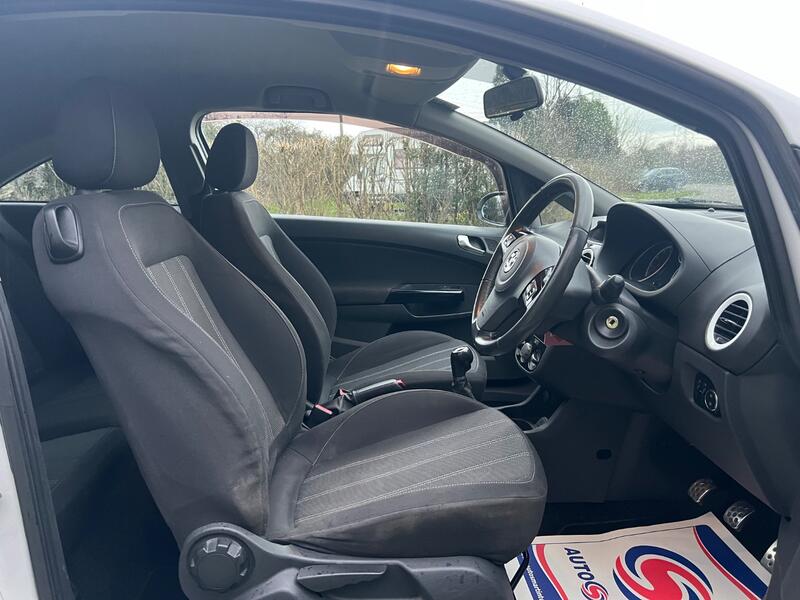 VAUXHALL CORSA